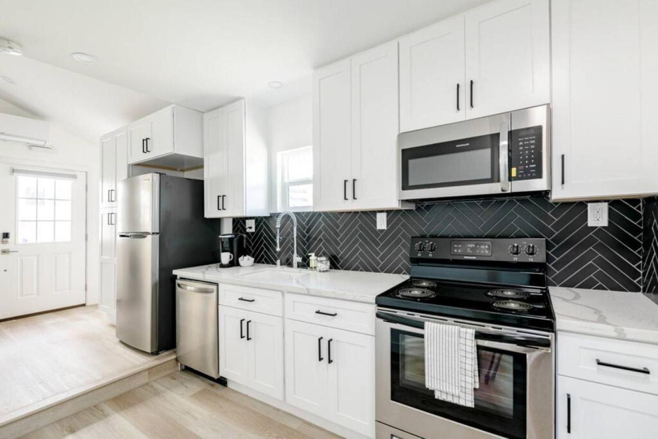 Chic 2Bed And Large Serene Backyard In Heart Of Sd Σαν Ντιέγκο Εξωτερικό φωτογραφία